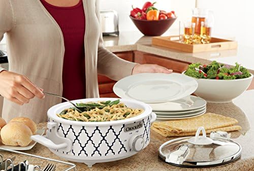 2.5 Quart Compact Casserole Slow Cooker - Curated Catalog D0